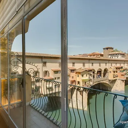 アパート - Ponte Vecchio Balcony フィレンツェ